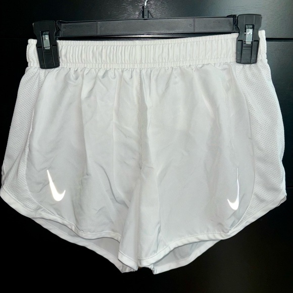Nike Running Shorts - Picture 1 of 2